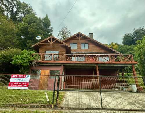 Arriendo Casa en Sector Escorial, camino Villarrica - Pucn