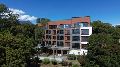 Arriendo Habitaciones Familiares para 5 personas en Playa Grande Suites, Primera lnea Lago Villarrica